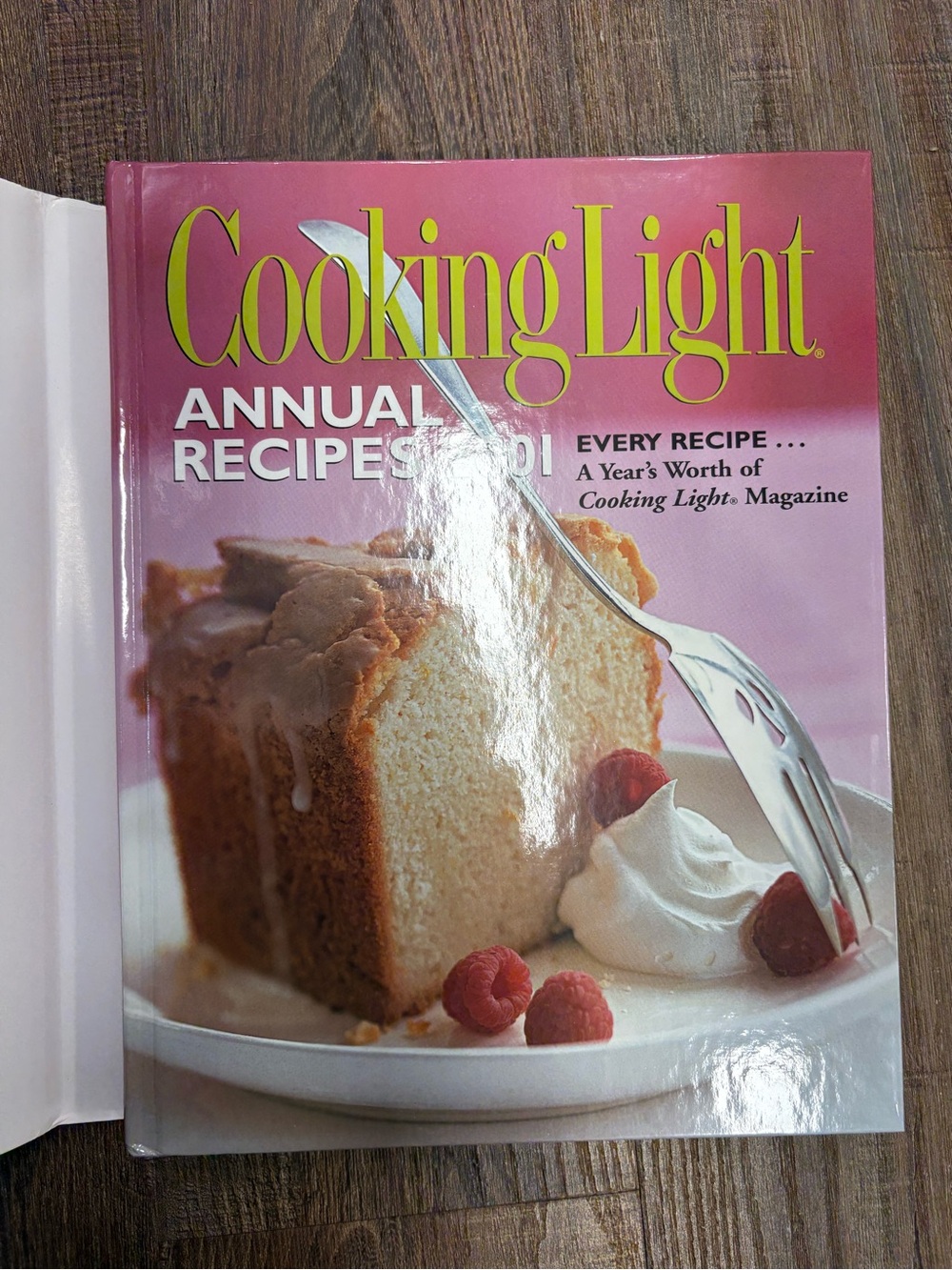 Cooking Light 2001 Annual Recipes Cookbook - Pink  hardback book